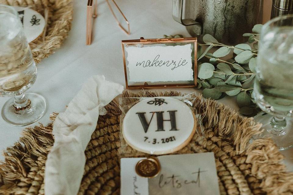 DESIGNS BY MVH