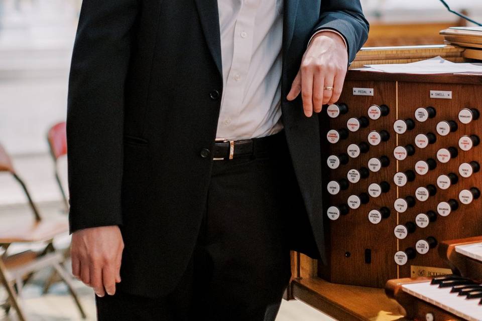 Organist, St. Vincent de Sales