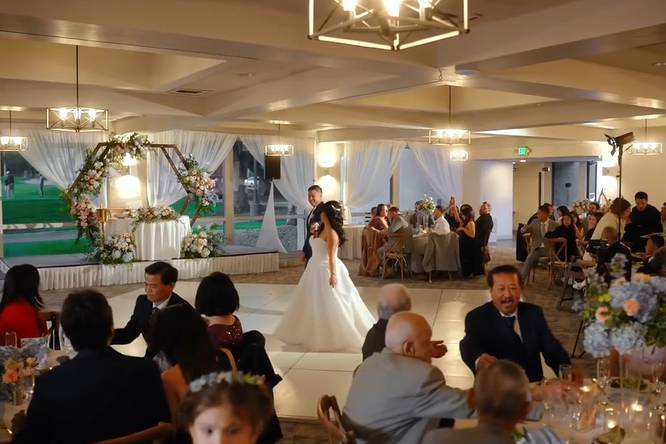 Bride and Groom 1st Dance