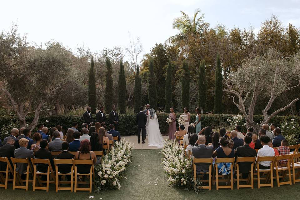 Olive Lawn Ceremony