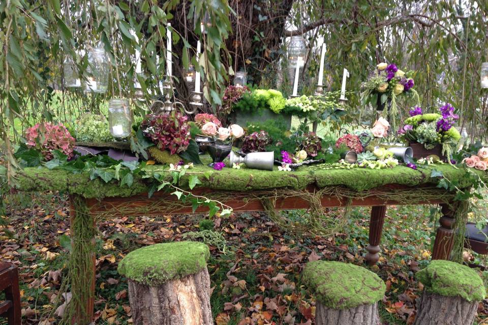 Moss Table