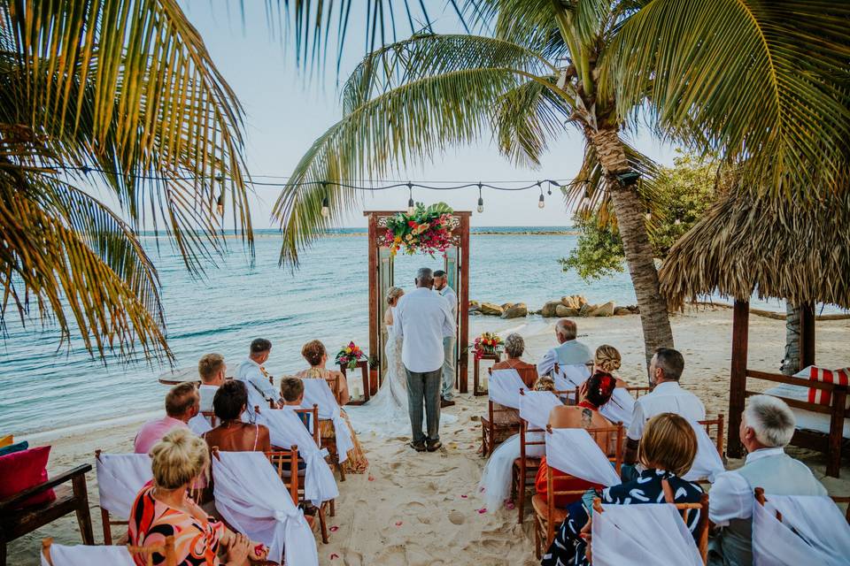 Ceremony at Aruba Ocean Villas