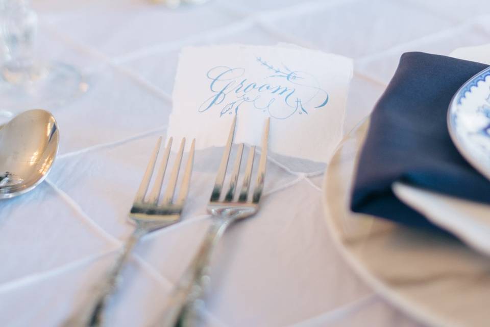 Flourished place cards