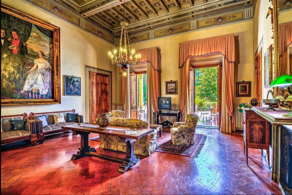 Villa Pandolfini Estate