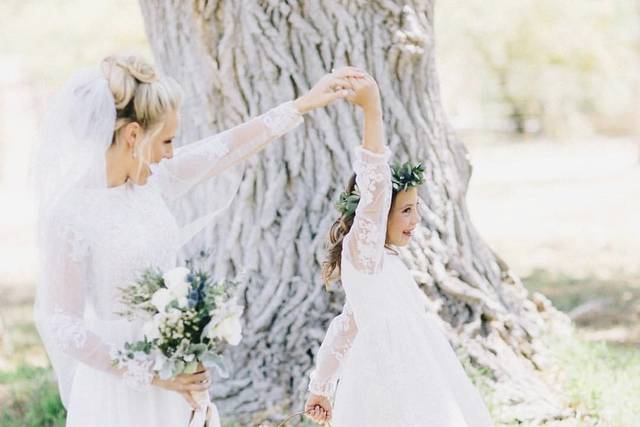 Bride and Flower Girl