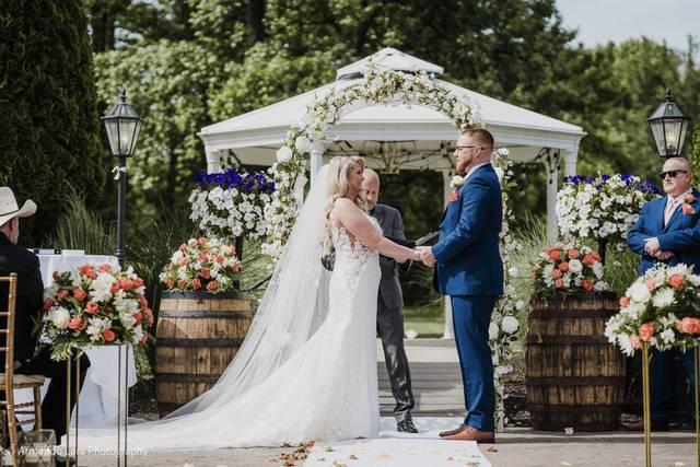 Outdoor Ceremony