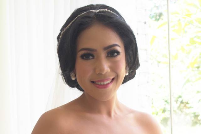 Alyssa Hudson Makeup