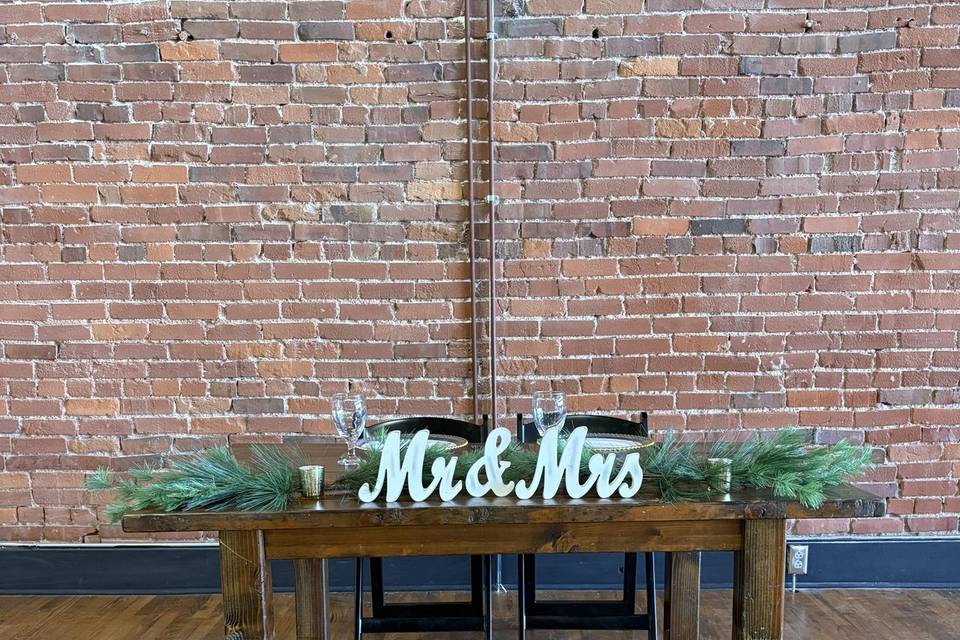 Sweet heart table