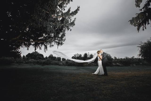Evocative portraits