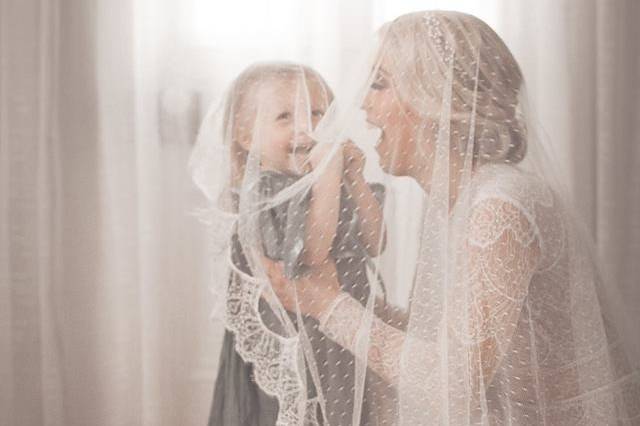 The bride with a little girl