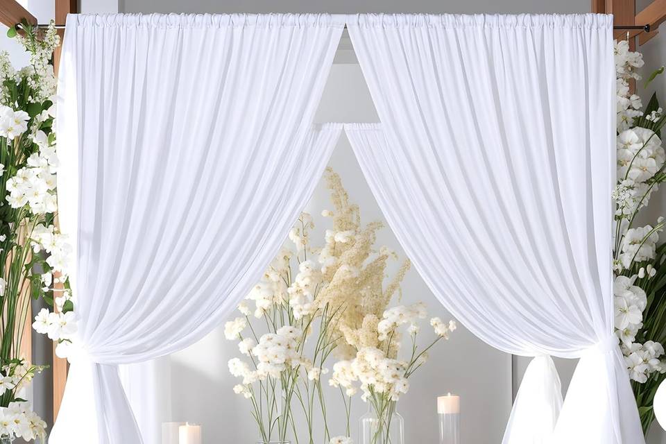Elegant photobooth setup