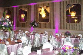 Maniaci's Banquet Center