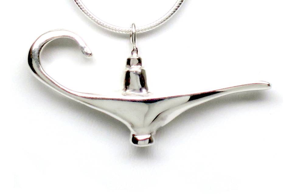 Sterling Silver Aladdin's Magic Lamp Pendant Necklace Statement Jewelry 18 Inch LongSymbolism: Aladdin’s magic lamp is a reference to our dreams and wishes. It has been known to represent the true self, and the intelligent use of our mind and thoughts