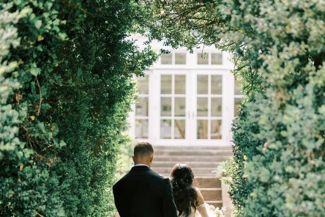 Raspberry Plain Manor Wedding