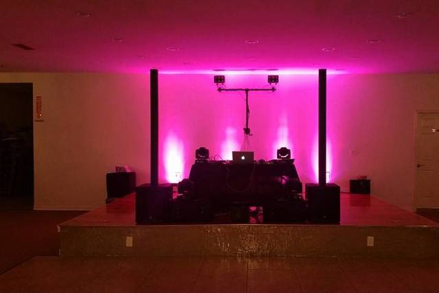 DJ station