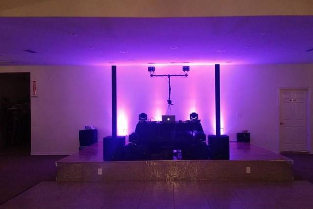 DJ station