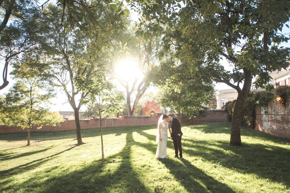 Newlyweds in front of the venue