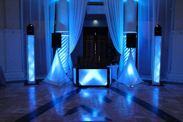 Extreme sounds entertainment & lighting