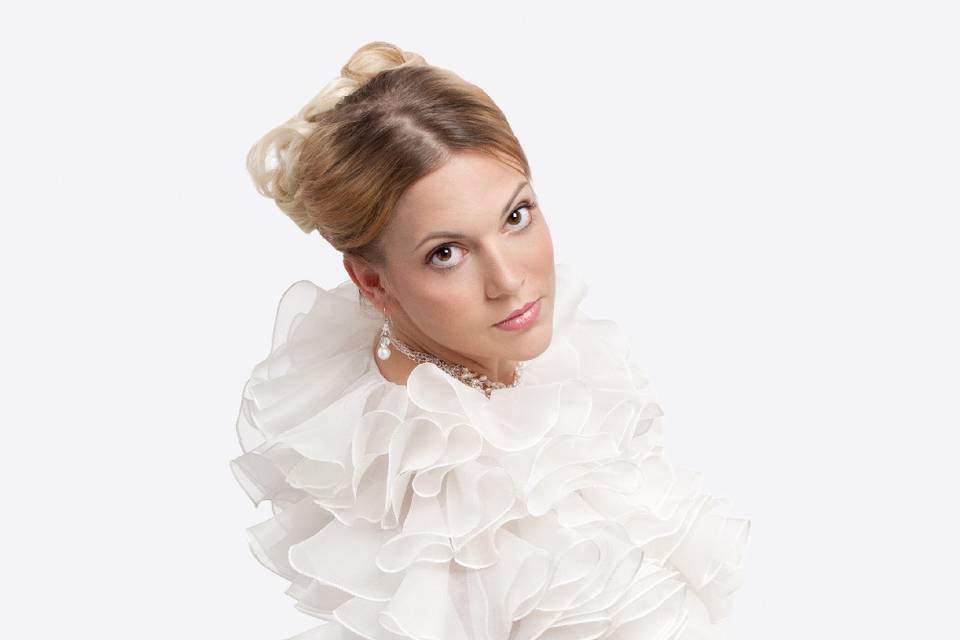 Silk organza bridal bolero with opulent ruffles
4 colors
$298.00
http://chicauraaccessories.com/products/silk-jackets-shurgs/silk-organza-evening-bolero-with-opulent-ruffles.html