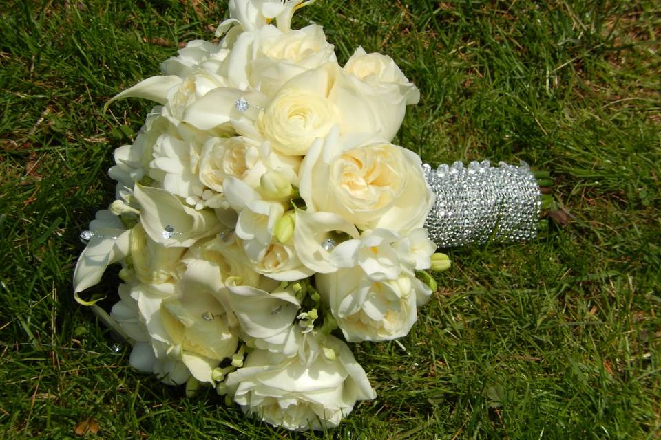 Wedding Flowers by Cyndi