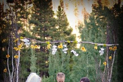 outdoor wedding ceremony