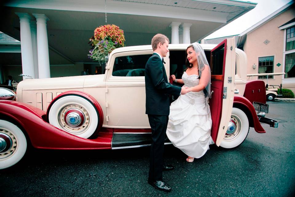 Bride & Groom - 1934 Lincoln