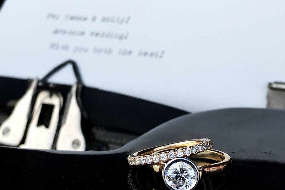 The Floating Diamond ring