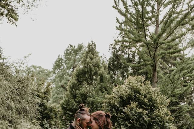 Loch + Clover Photography