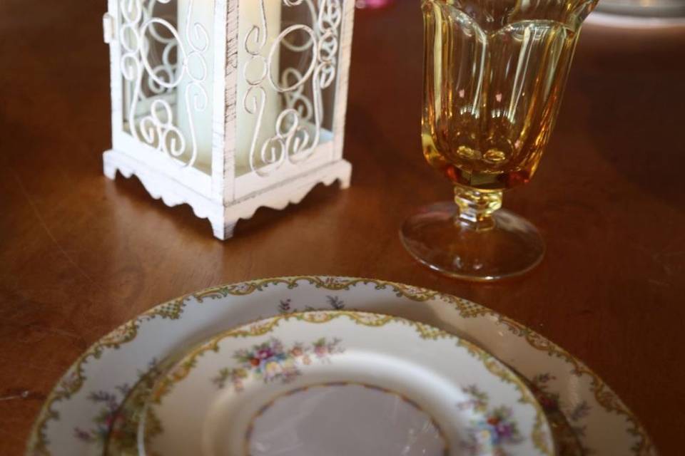 Vintage charm place setting