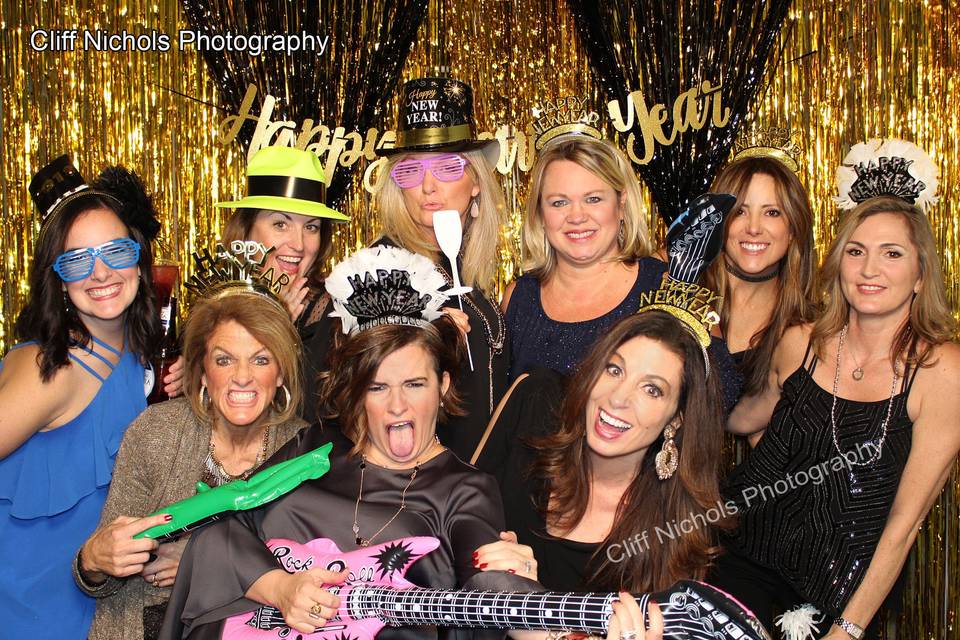 Cliff Nichols Photography & Photo Booths