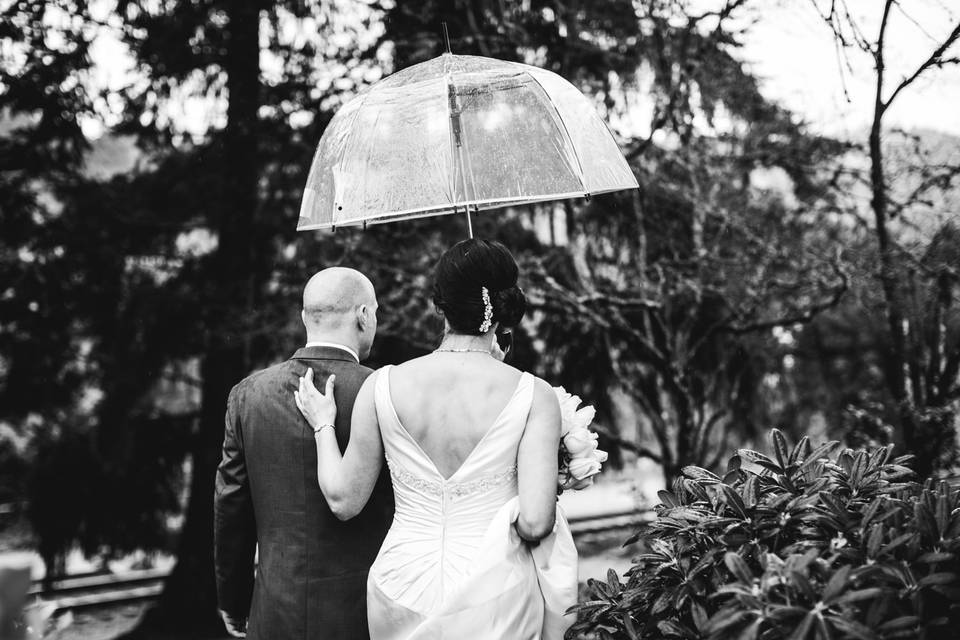 Rainy wedding