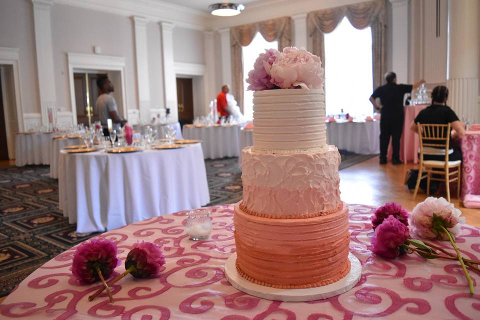 Textured ombre pink cake