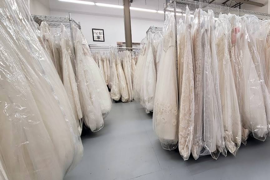 consignment wedding dresses near me