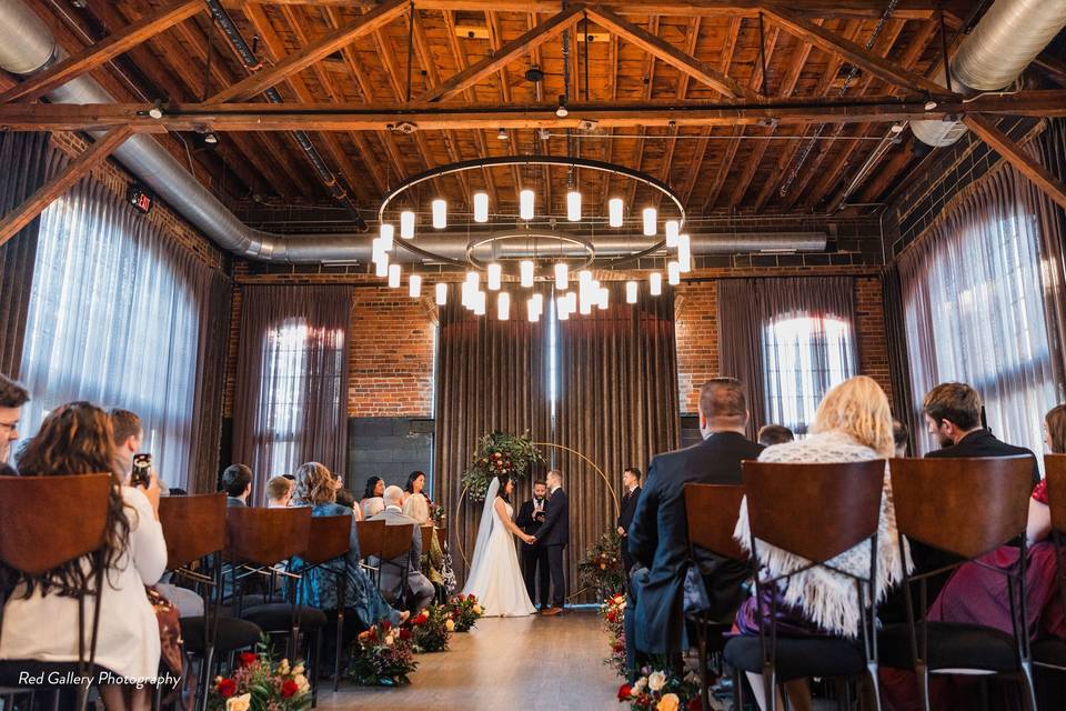 Bride & Groom share vows