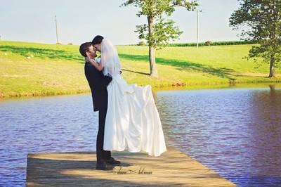 Couple at  The Barn at Heritage Farm