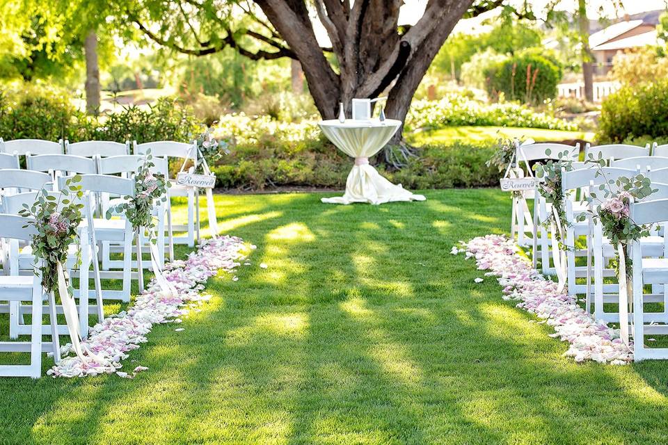 Kiva Club Weddings in Trilogy at Vistancia