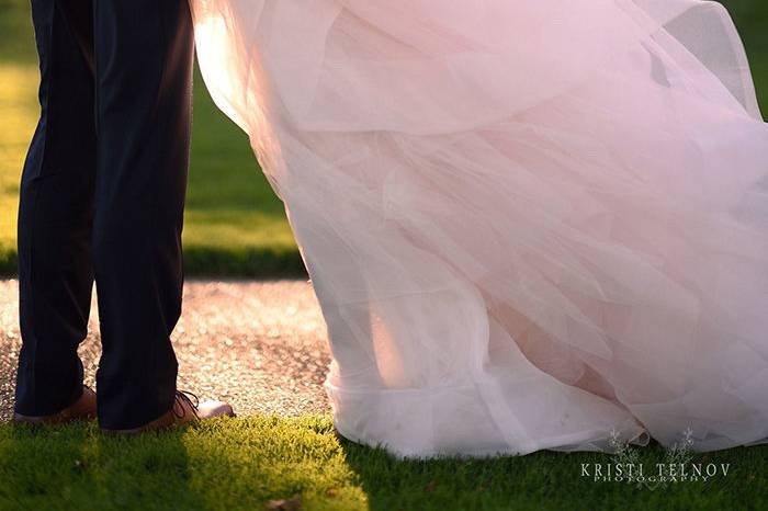 Bride and Bustle