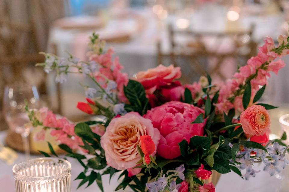 Vibranhttps://t Floral Compote