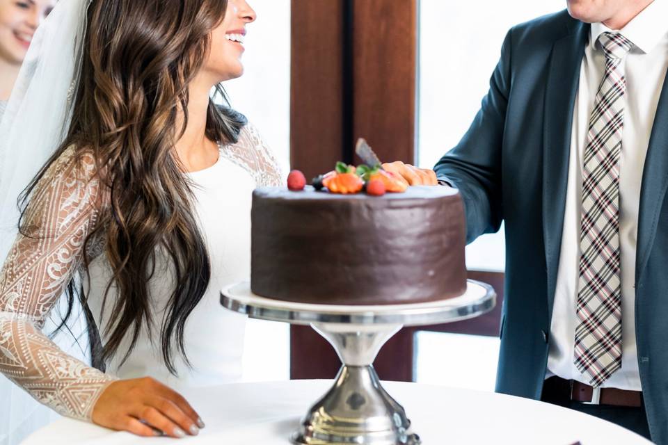 Couple with cake
