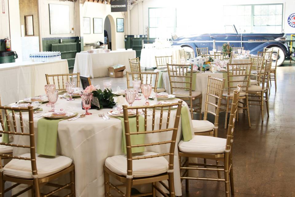 Looks great in a vintage theme