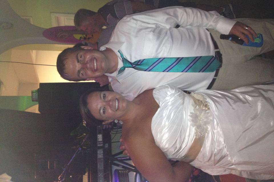 Aisle Marry You- Athens Efficient Officiant