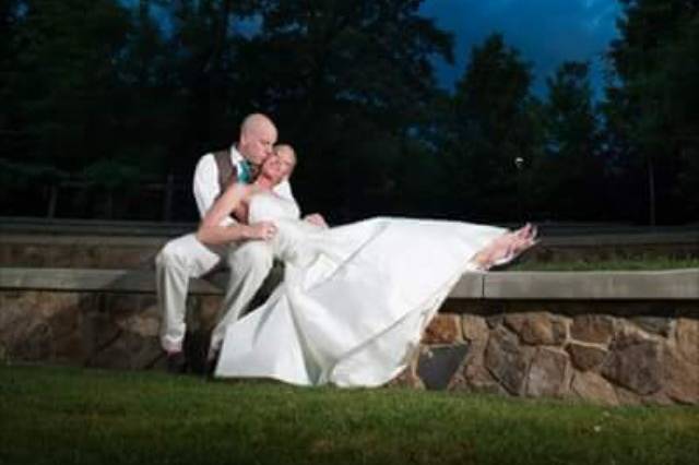 Aisle Marry You- Athens Efficient Officiant