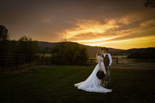 Weddings With Whitney