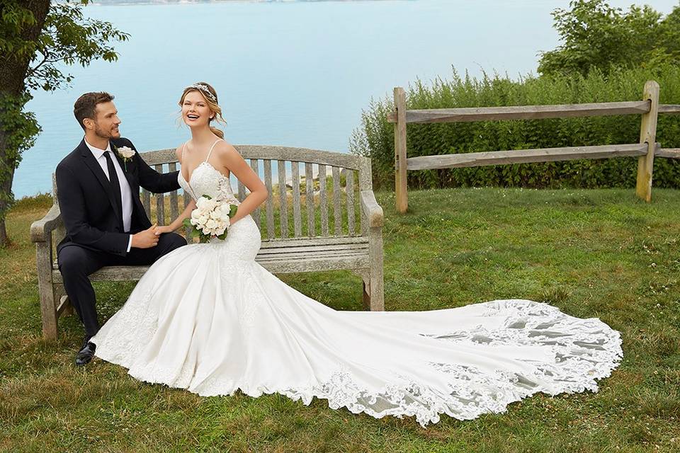 Deja Vu Boutique - Dress & Attire - Mount Airy, MD - WeddingWire