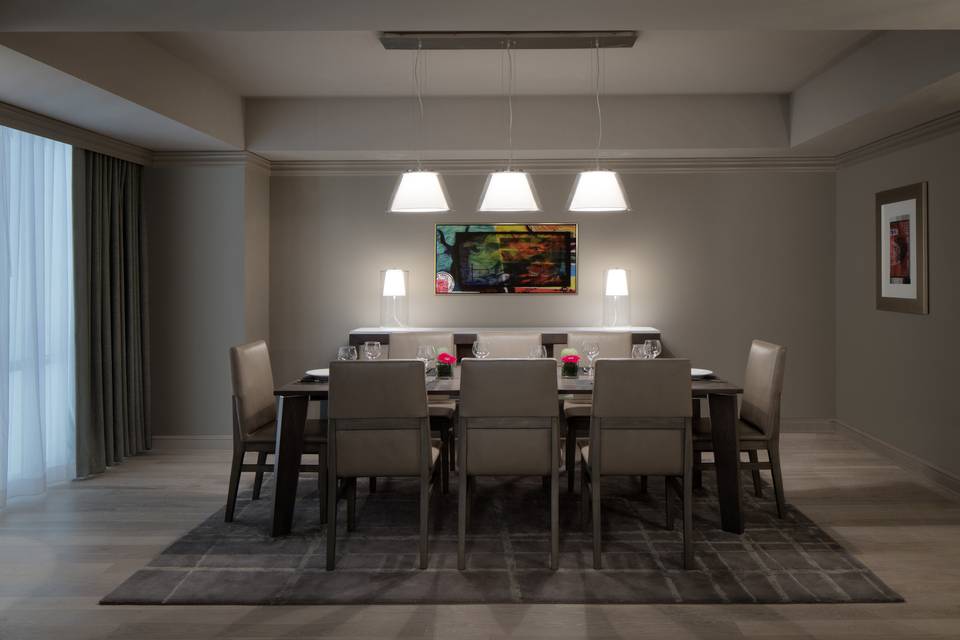 Premium Suite Dining Room