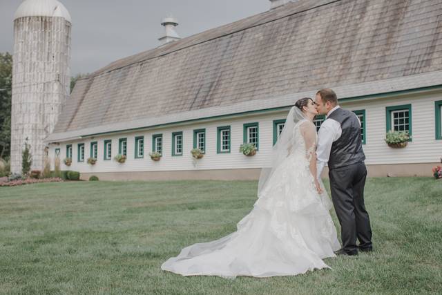 Perona Farms weddings!
