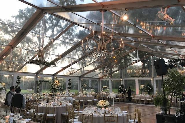 Clear structure with chandeliers