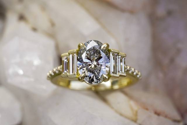 Salt & Pepper Diamond Eng Ring