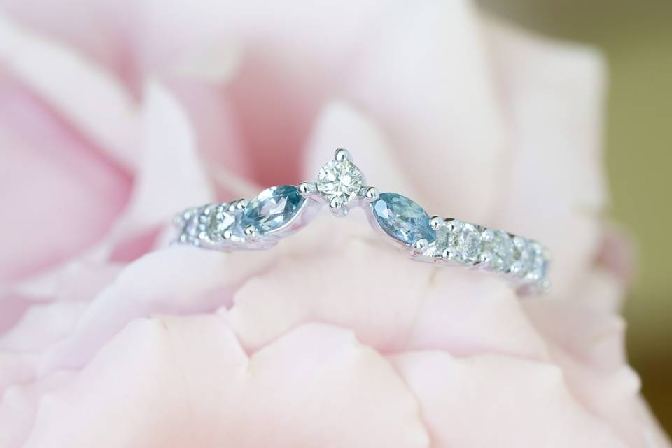 Sapphire diamond wedding band