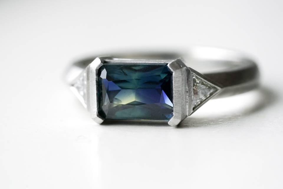 Sapphire & Diamond Ring